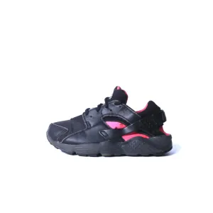 NIKE HUARACHE RUN Nike innovative sneaker designs