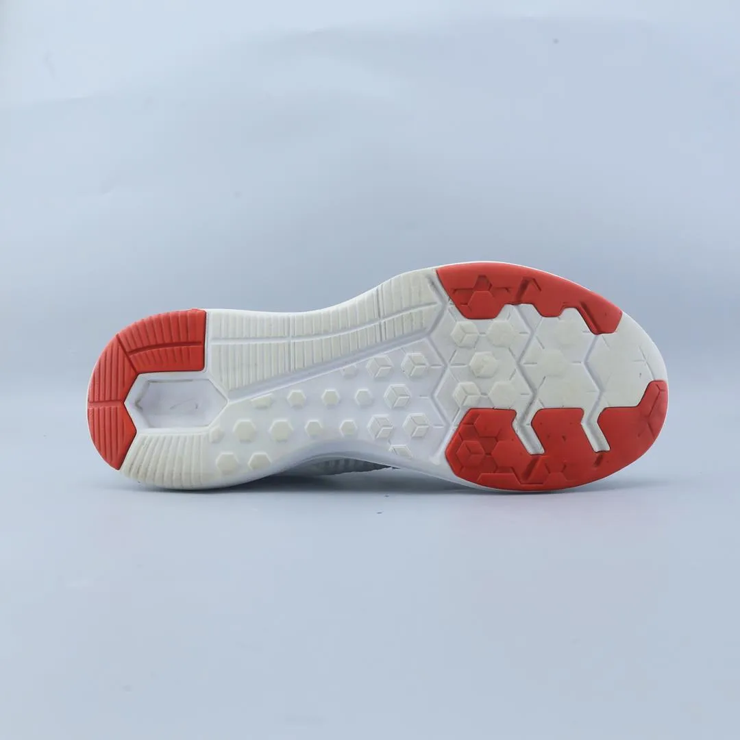 NIKE IN SEASON TR 8 Nike athletic footwear visuals