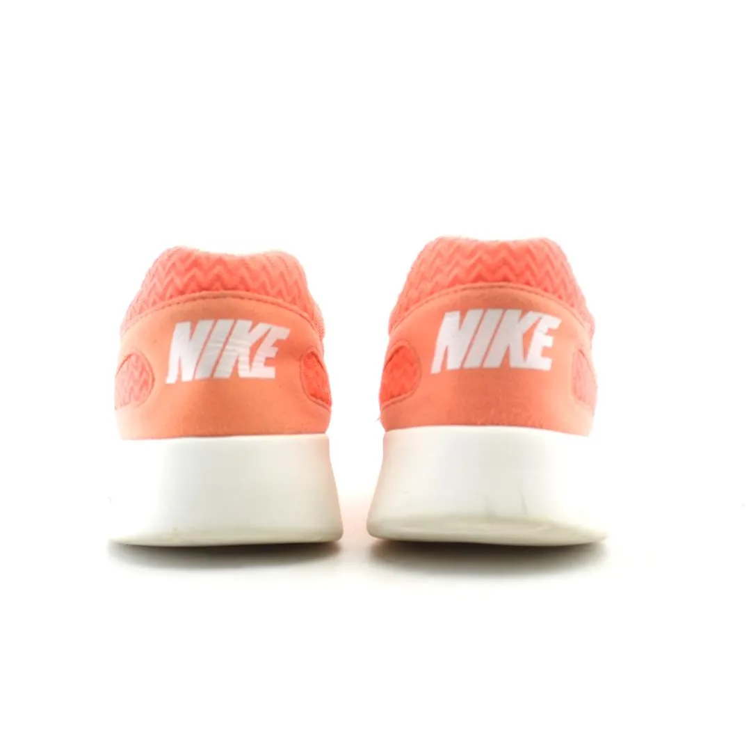 NIKE KAISHI vibrant Nike shoe colors