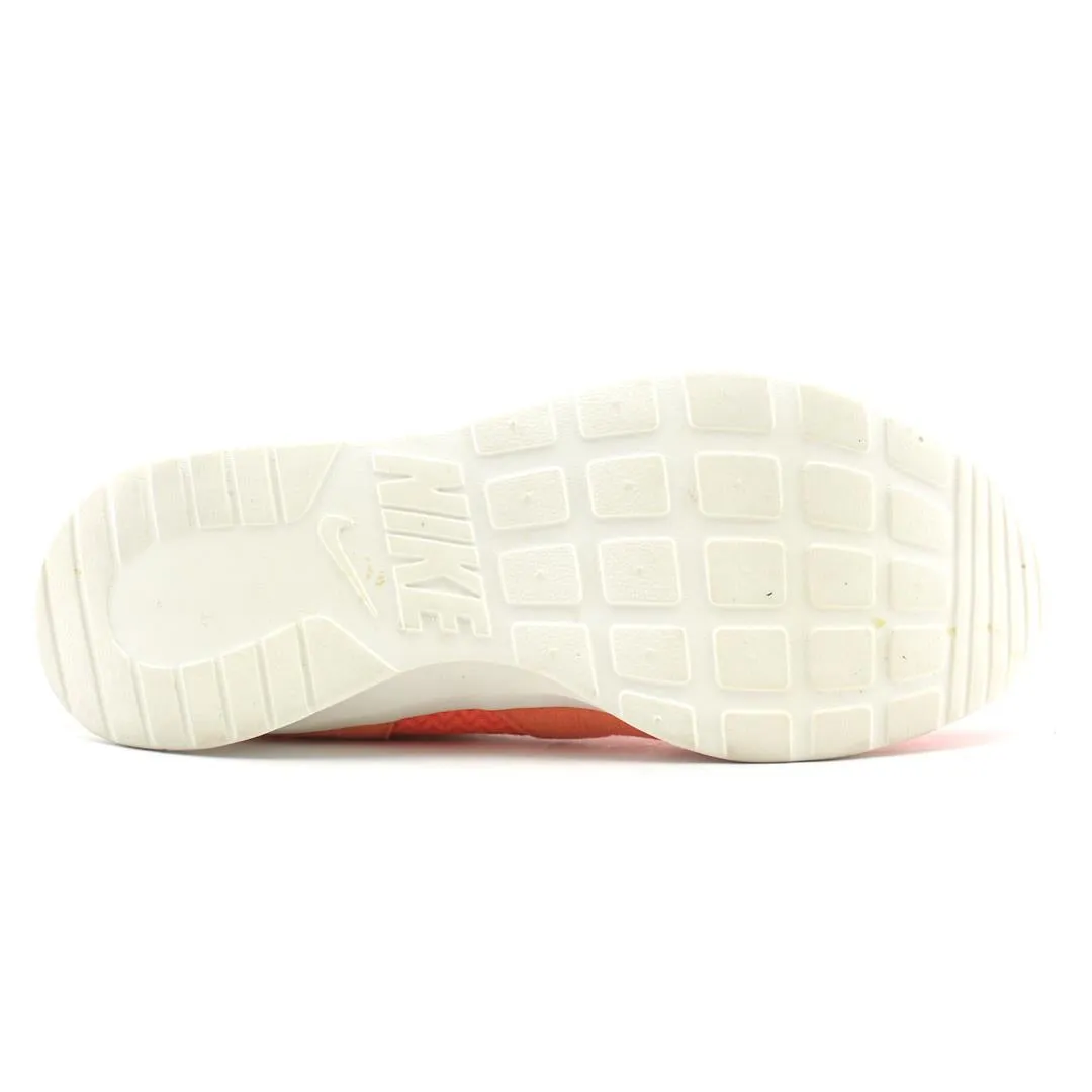 NIKE KAISHI vibrant Nike shoe colors