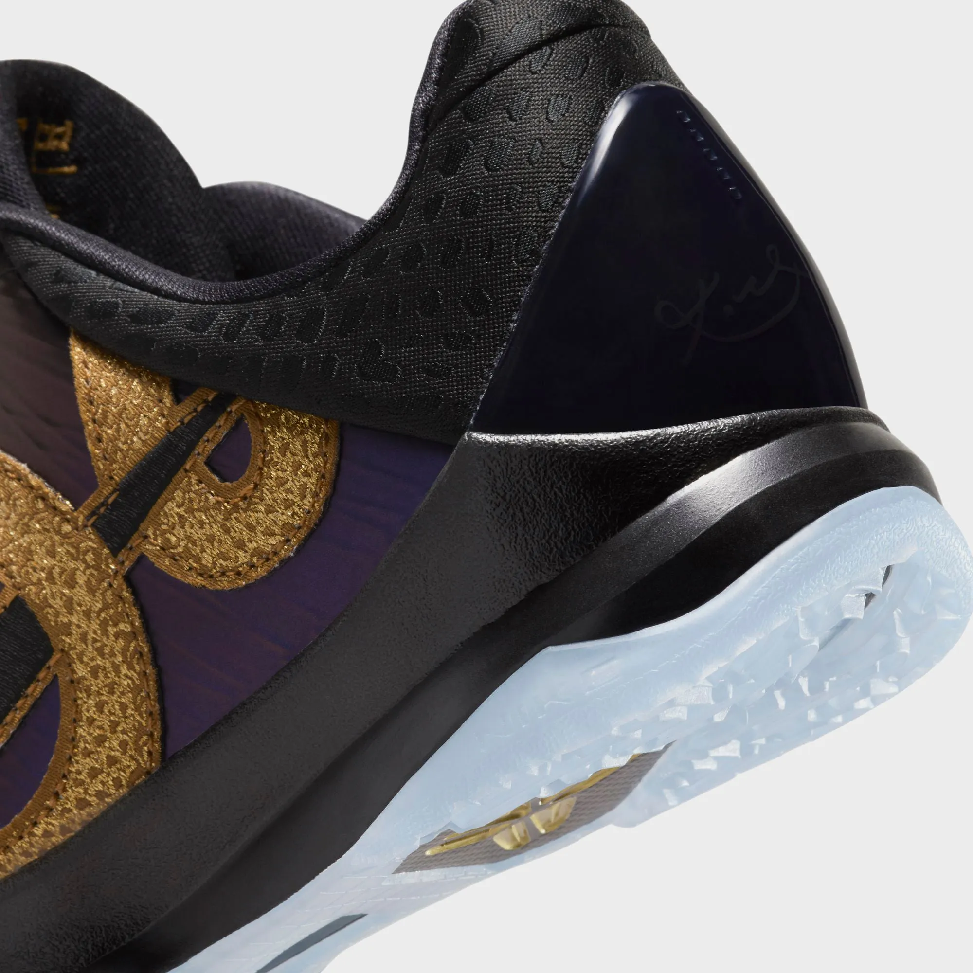 Nike Kobe Proto V - Eggplant / Black / Metallic Gold Nike performance sneakers
