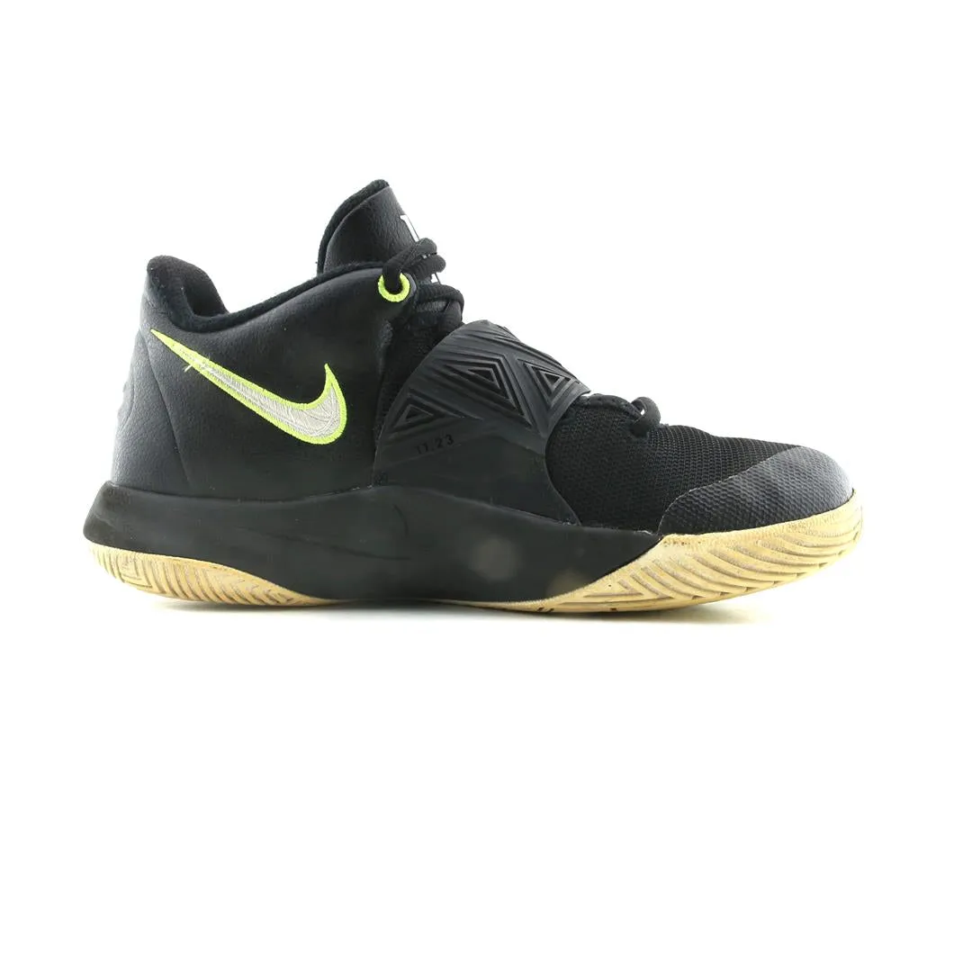 NIKE  KYRIE FLYTRAP 3 Nike lifestyle footwear visuals