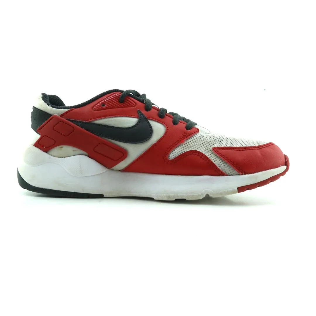 NIKE LD VICTORY 'PHOTON DUST Nike lifestyle footwear visuals