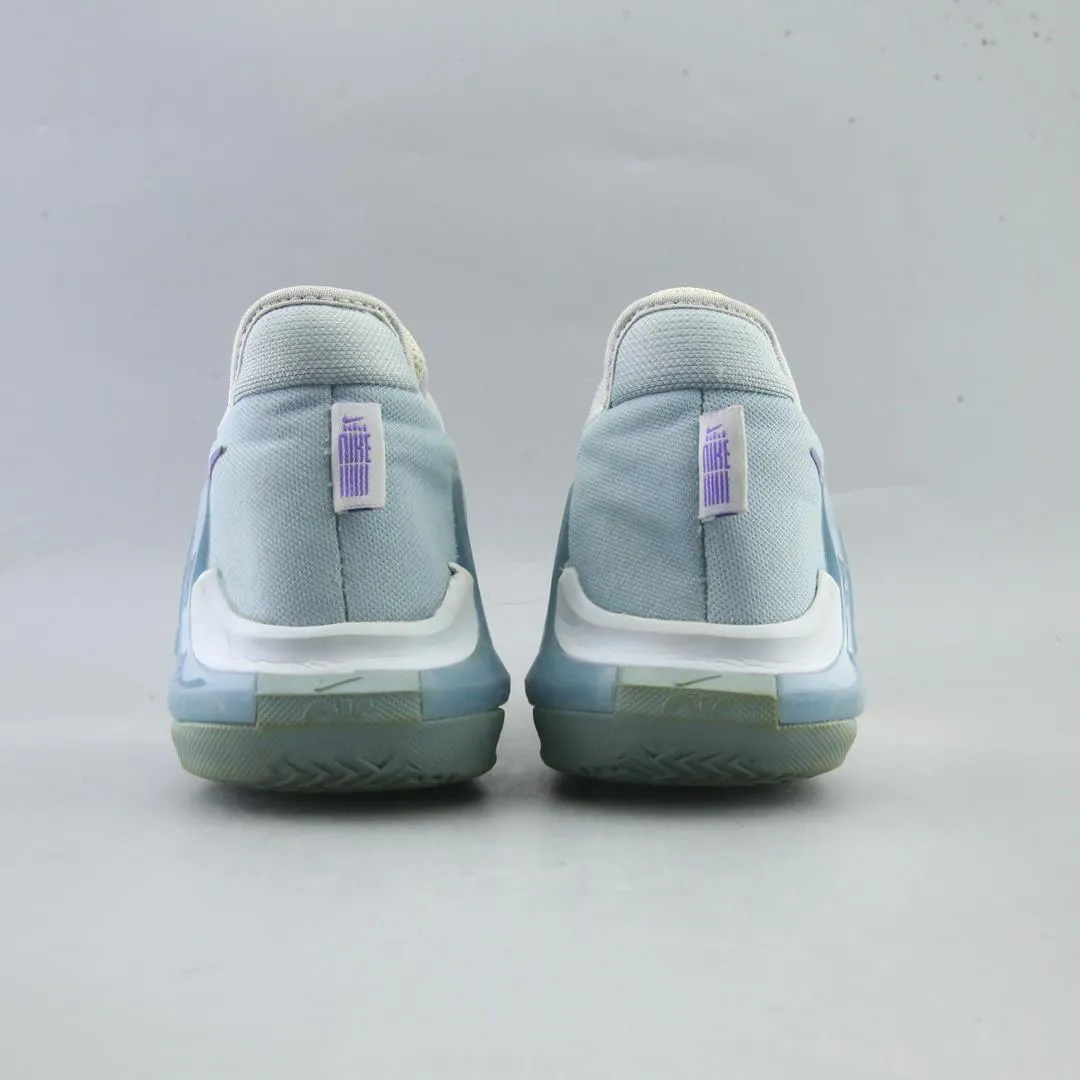 NIKE LEBRON WITNESS 6 Nike running shoe close-ups