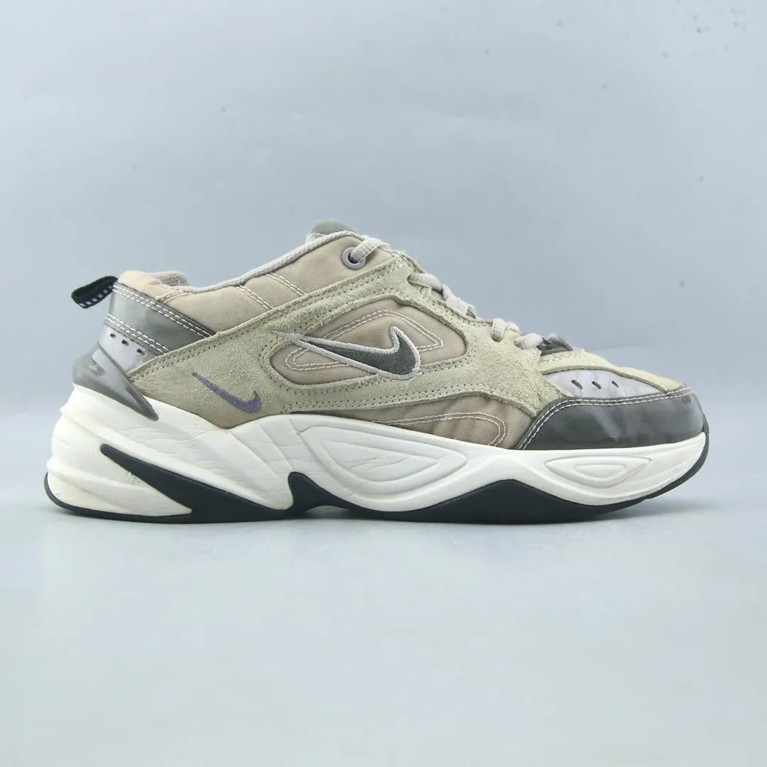 NIKE M2K TEKNO Nike running shoe close-ups