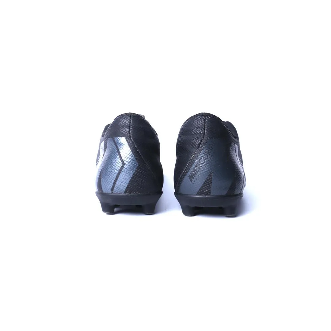 NIKE MERCURIAL VAPOR 12 CLUB M Nike running shoe close-ups
