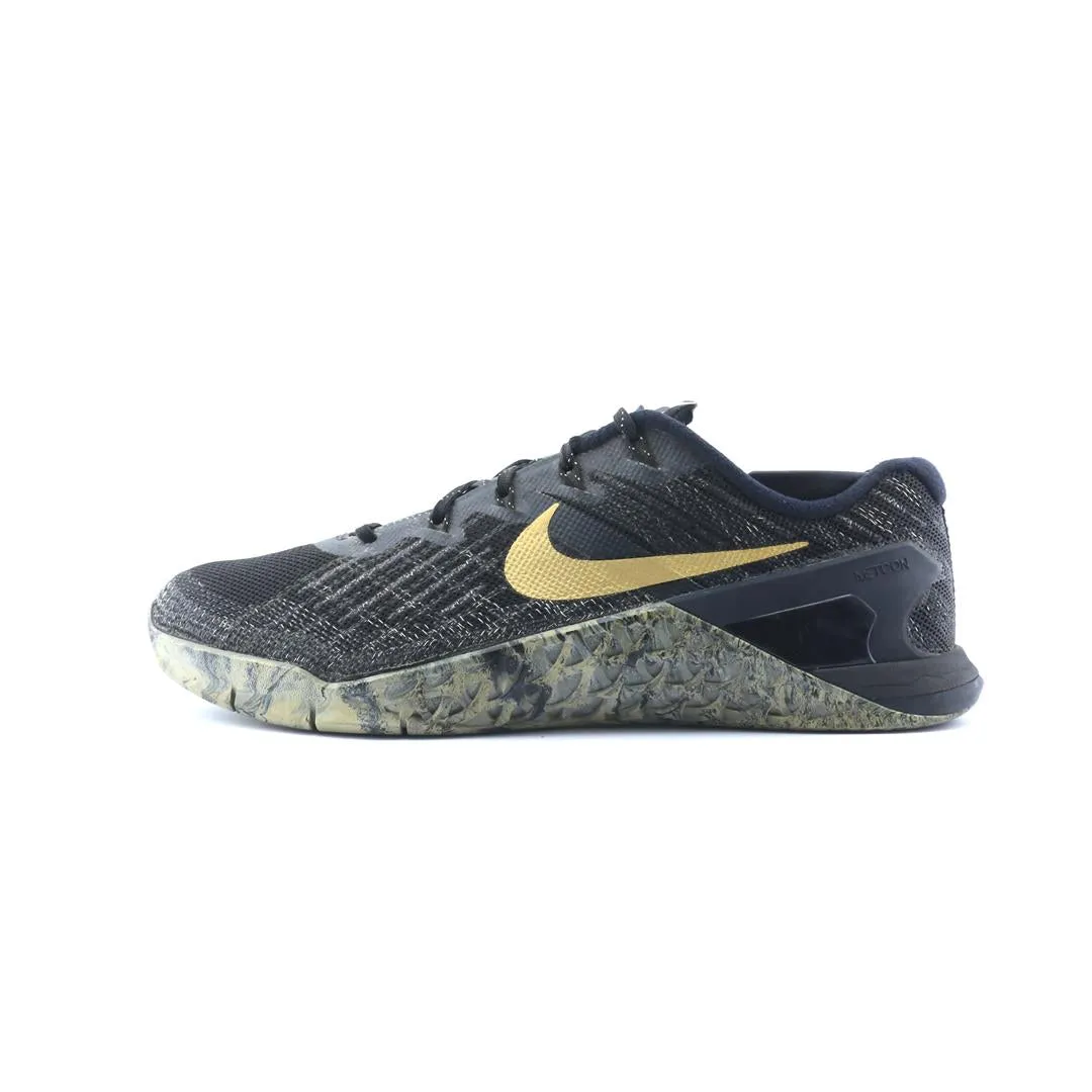 NIKE METCON 3 Nike bold colorway footwear