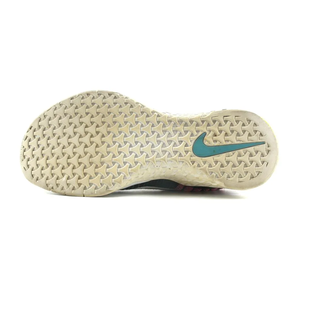 NIKE METCON DSX FLYKNIT sleek Nike sneaker angles