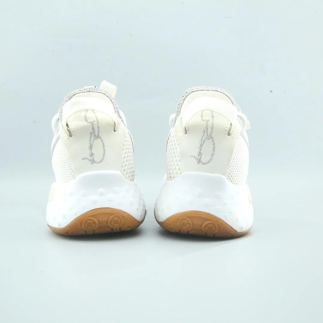 NIKE PG 4 Nike sneaker detail shots
