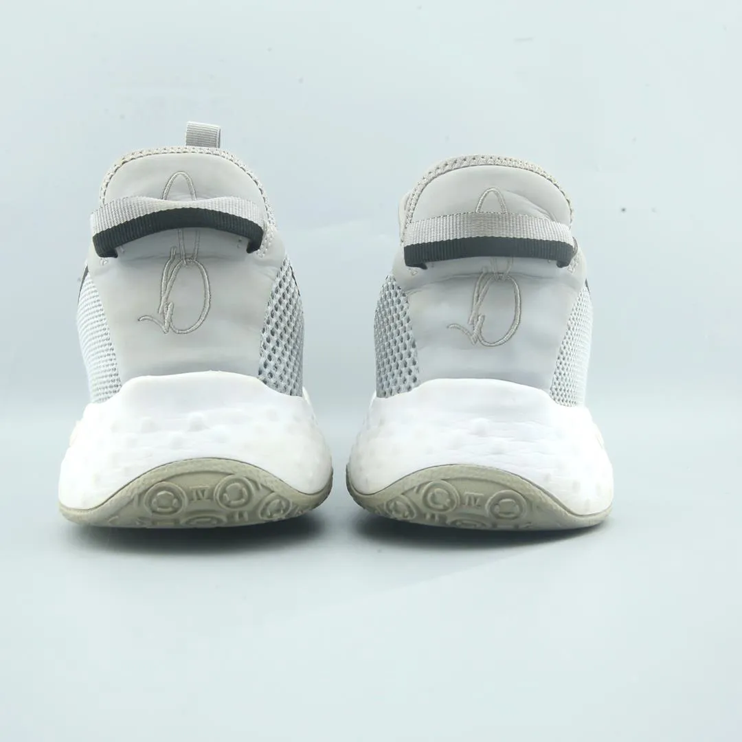 NIKE PG 4 TB Nike sneaker detail shots