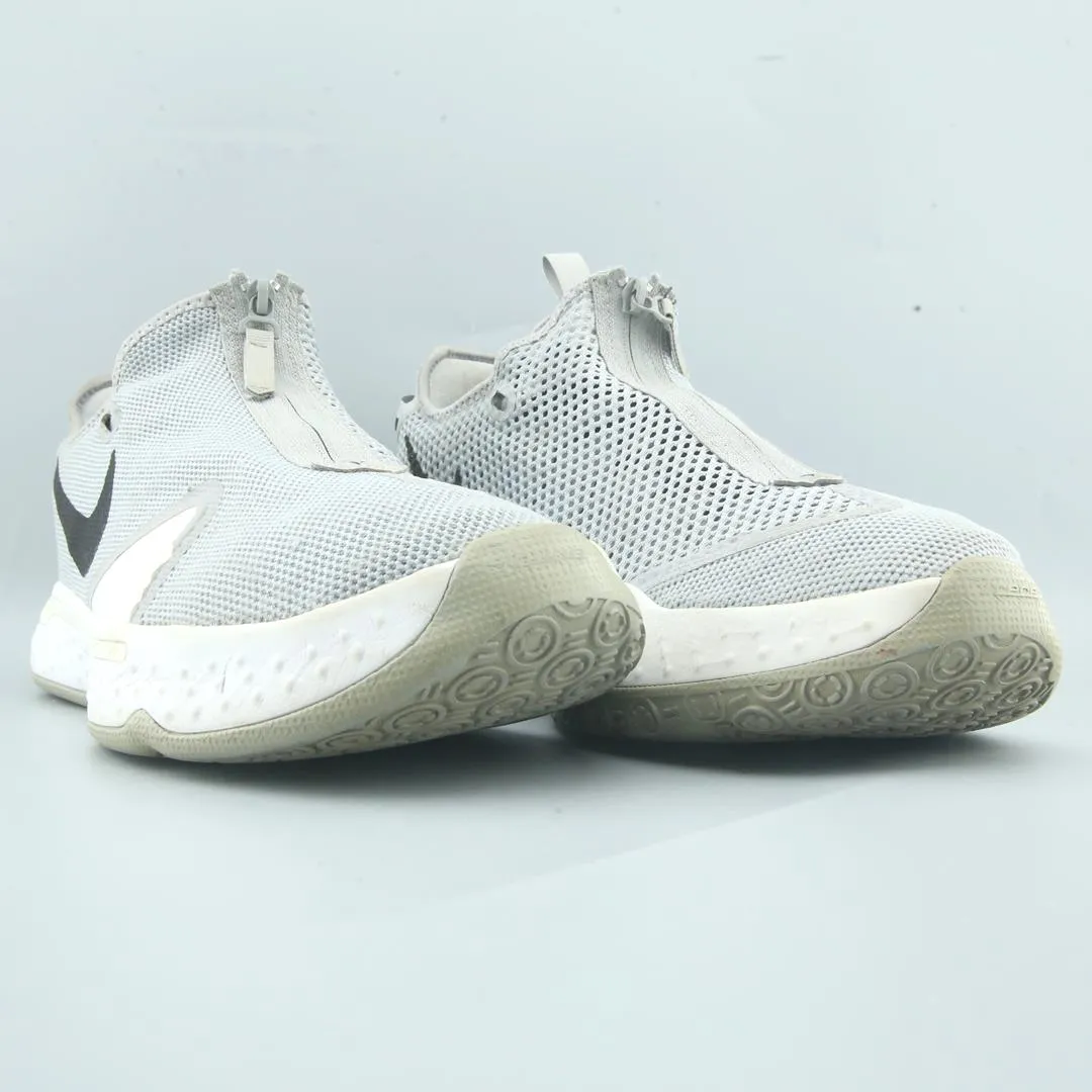 NIKE PG 4 TB Nike sneaker detail shots
