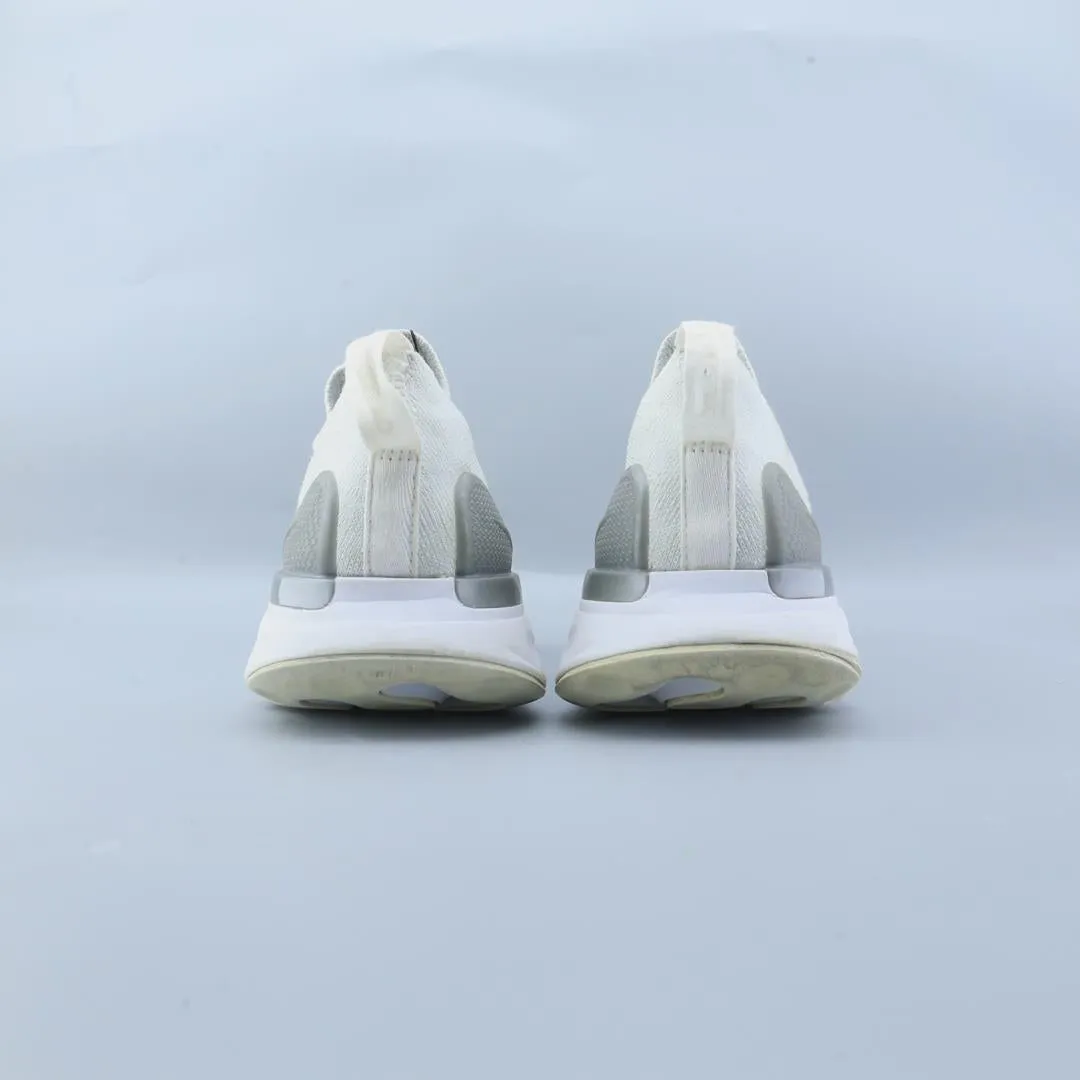 NIKE  REACT PHANTOM RUN FLYKNIT 2 Nike running shoe close-ups
