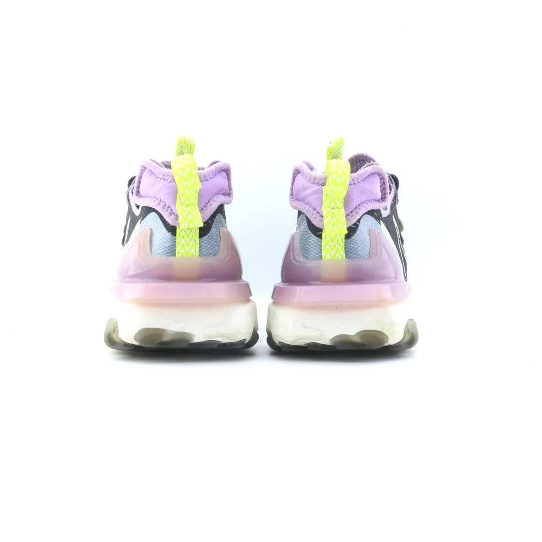 NIKE REACT VISION Nike running shoe close-ups