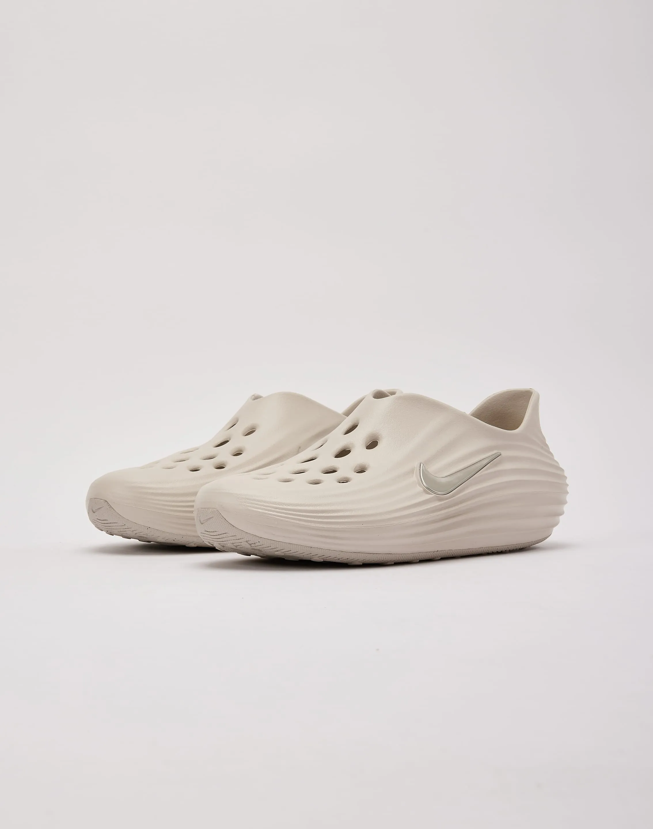 Nike ReactX Rejuven8 Grade-School Comfort Trainers
