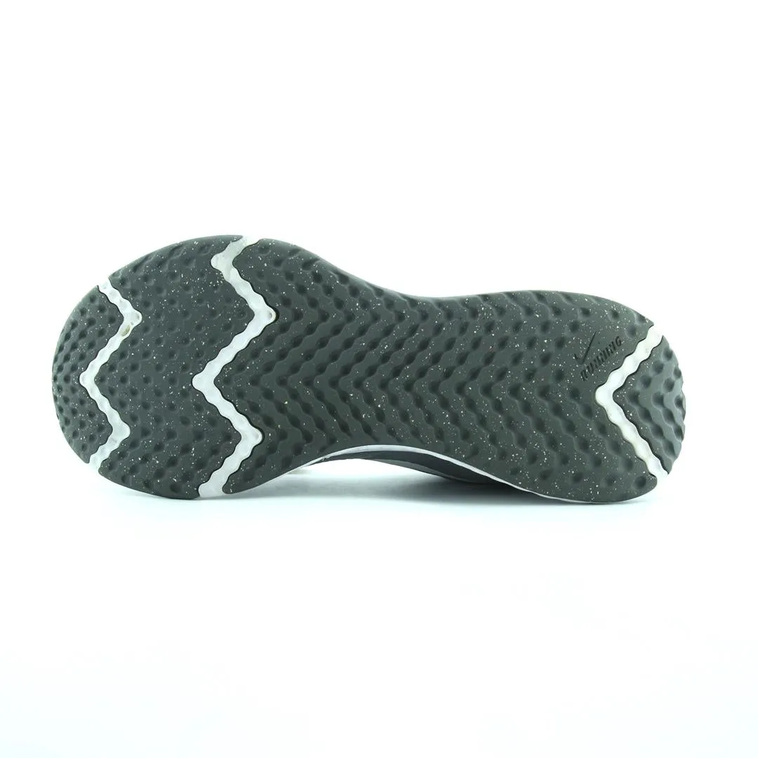 NIKE REVOLUTION 5 Nike casual shoe imagery