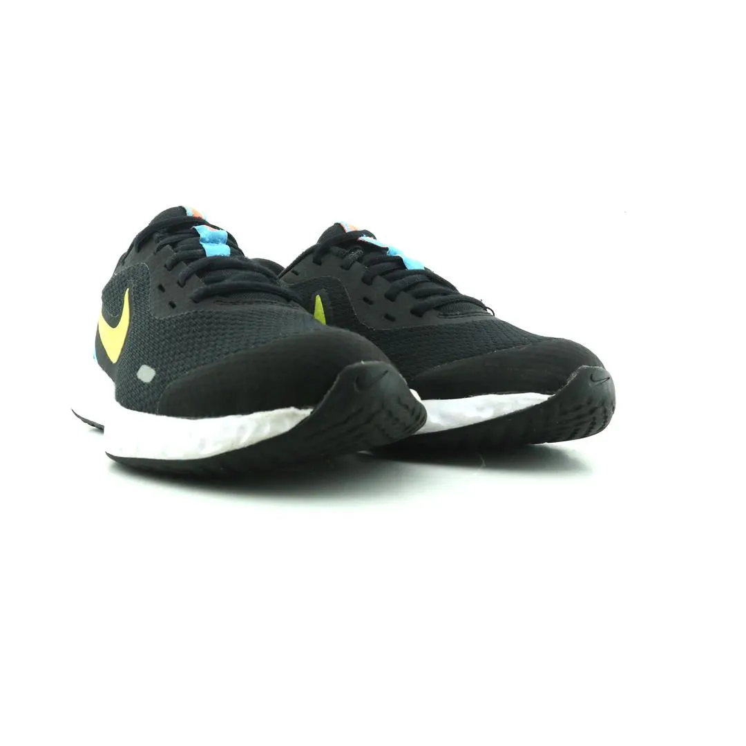 NIKE REVOLUTION 5 Nike lifestyle footwear visuals
