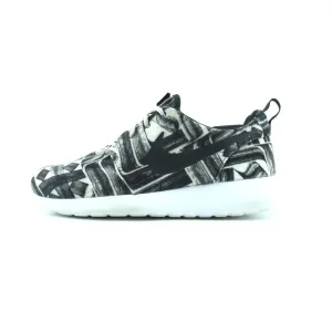 NIKE  ROSHE ONE Nike lightweight trainer models
