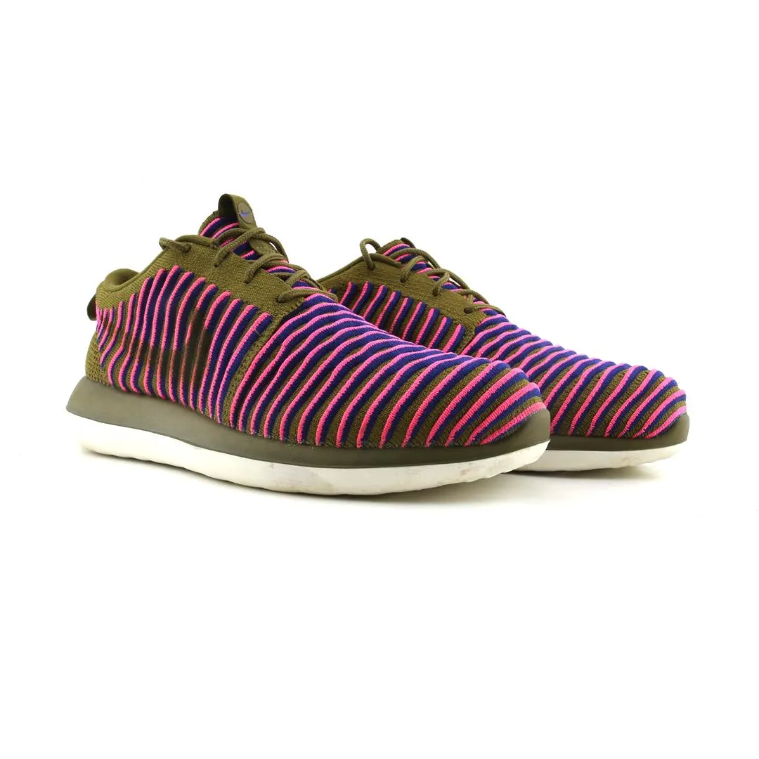 NIKE  ROSHE TWO FLYKNIT Nike outdoor shoe designs