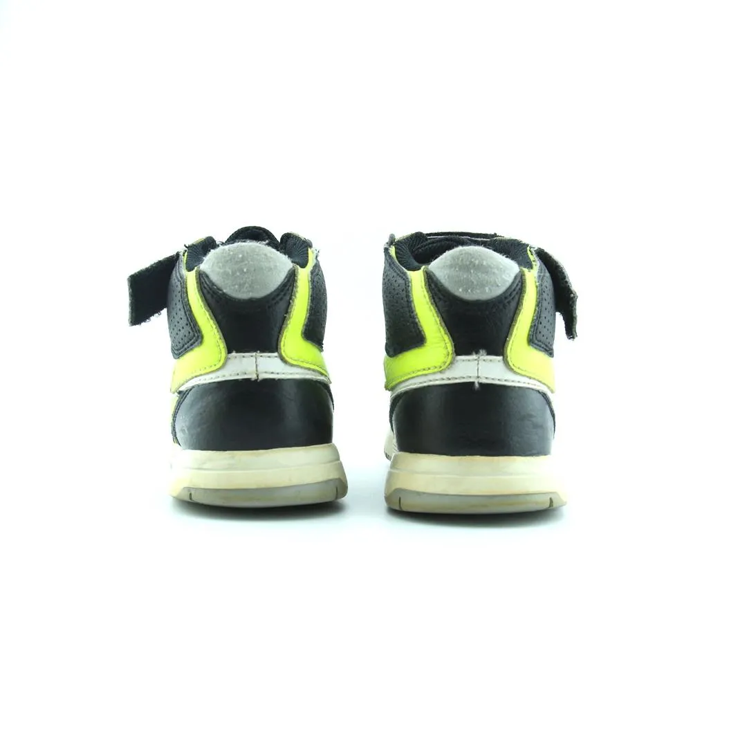 NIKE SB MOGAN MID 2 Nike athletic footwear visuals