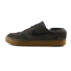 NIKE SB STEFAN JANOSKI SUEDE Nike modern athletic shoe designs