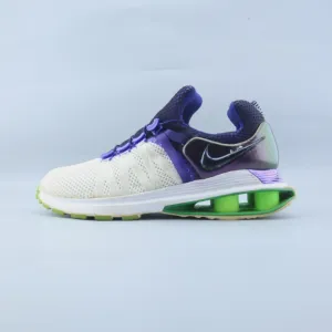 NIKE SHOX GRAVITY Nike bold colorway footwear