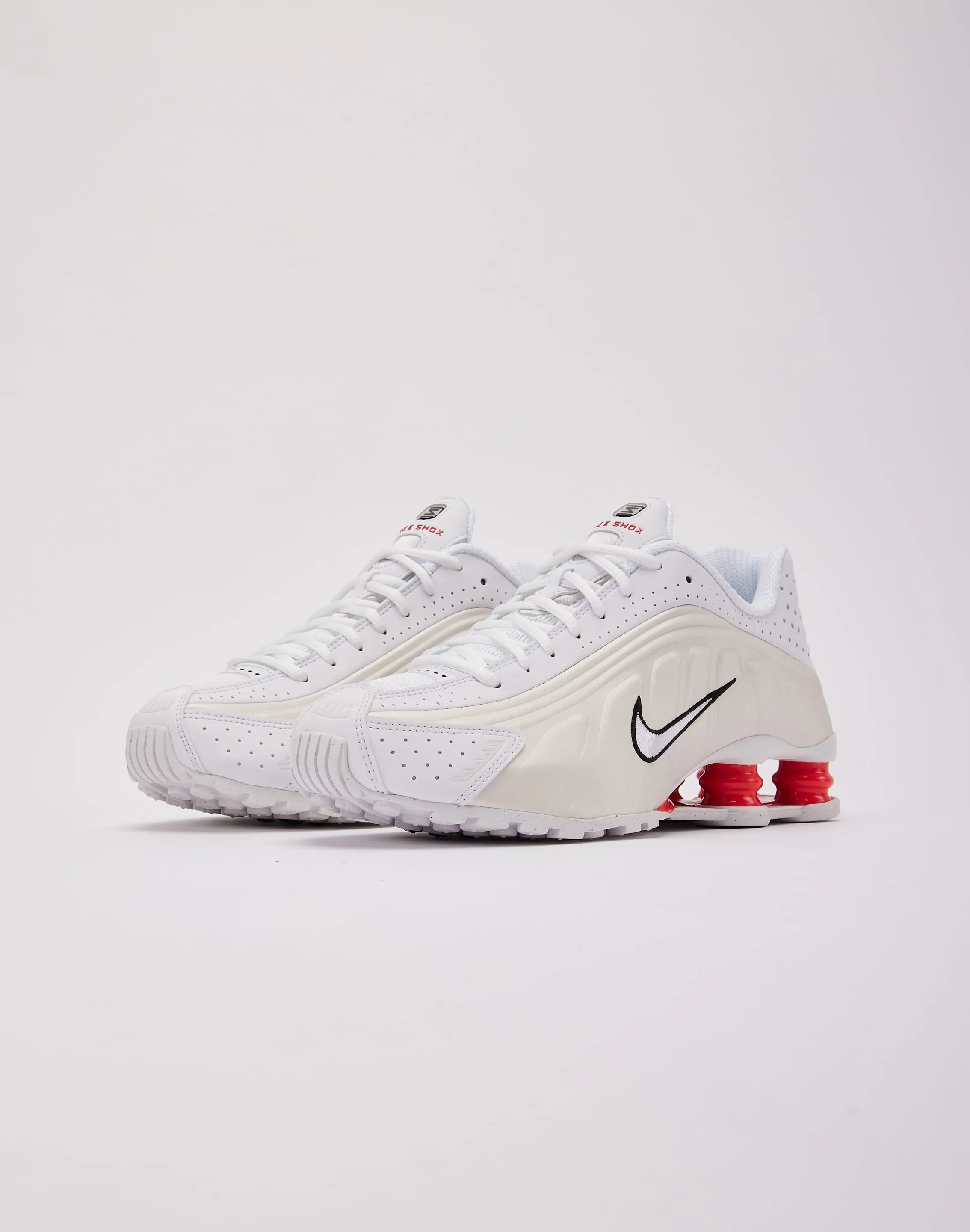 Nike Shox R4 Comfort Trainers