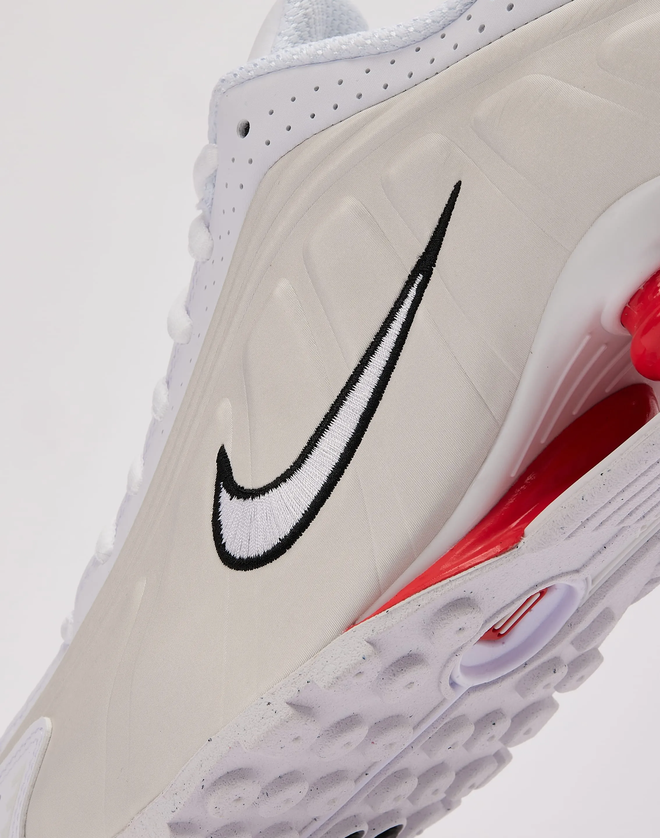 Nike Shox R4 Comfort Trainers