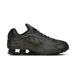 Nike Shox R4 "Black Crimson" Nike classic sneakers for everyday motion