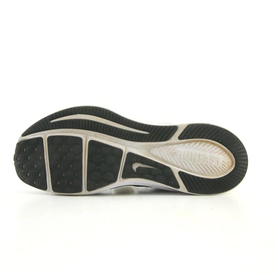NIKE STAR RUNNER 2 sleek Nike sneaker angles