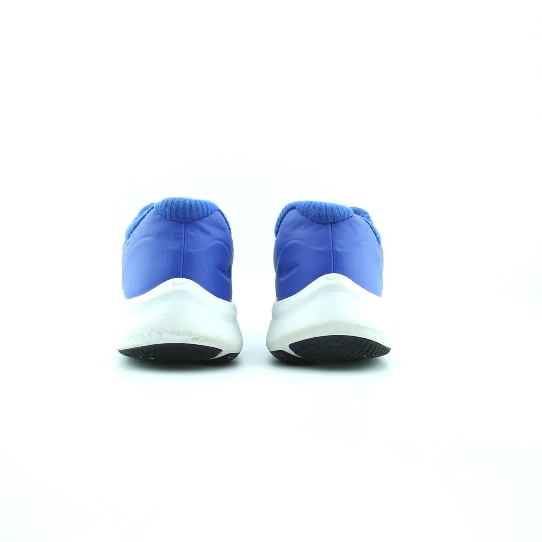 NIKE STAR RUNNER 3 Nike sneaker detail shots