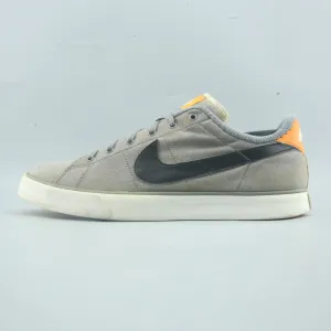 NIKE SWEET CLASSIC LOW Nike comfortable everyday sneakers