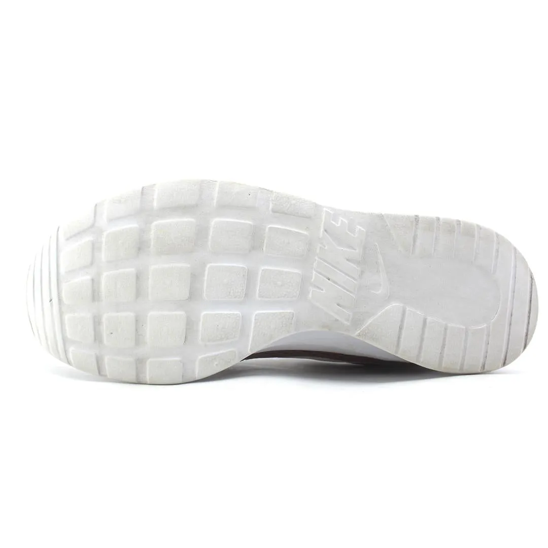 NIKE TANJUN modern Nike footwear styles