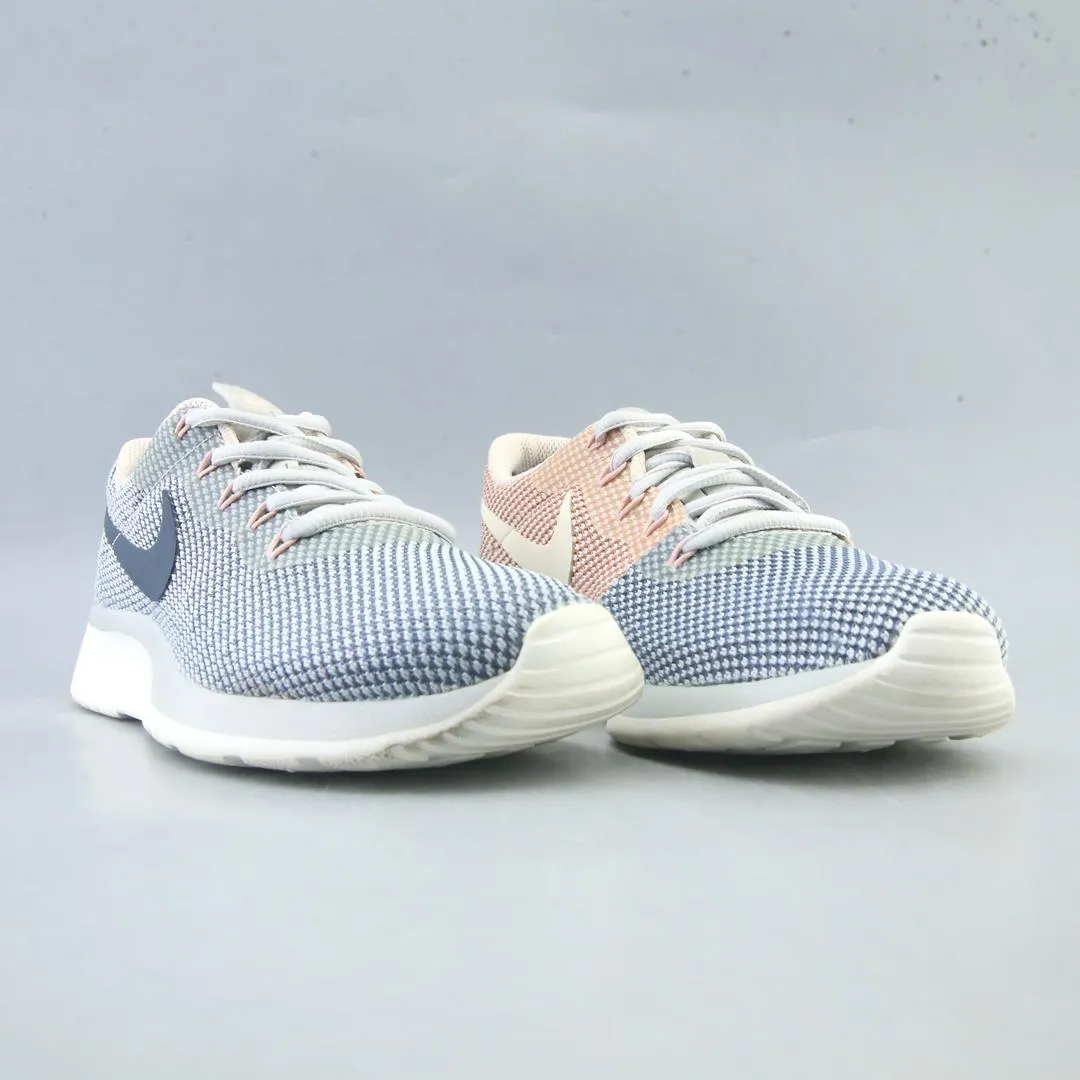 NIKE TANJUN Nike athletic footwear visuals