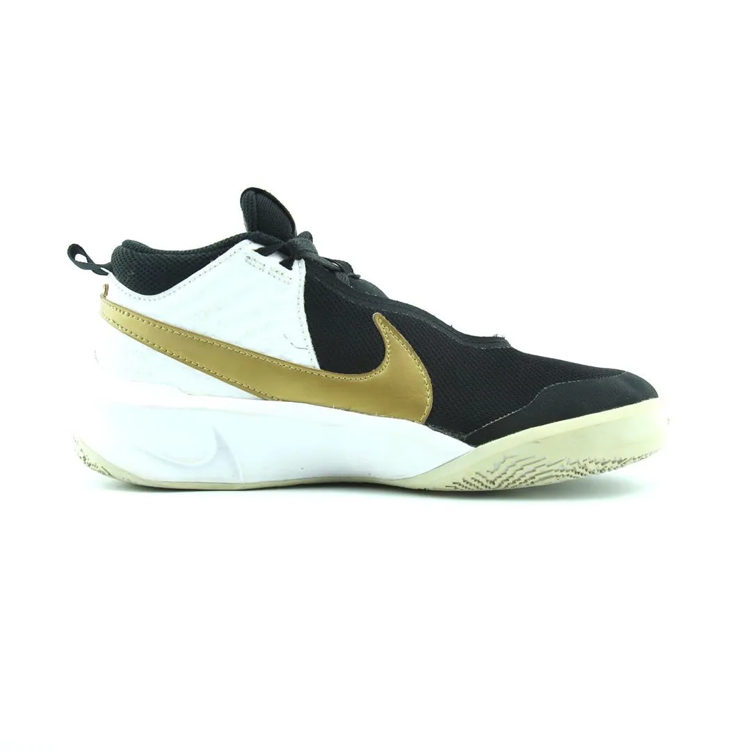 NIKE TEAM HUSTLE D 10 Nike sneaker detail shots