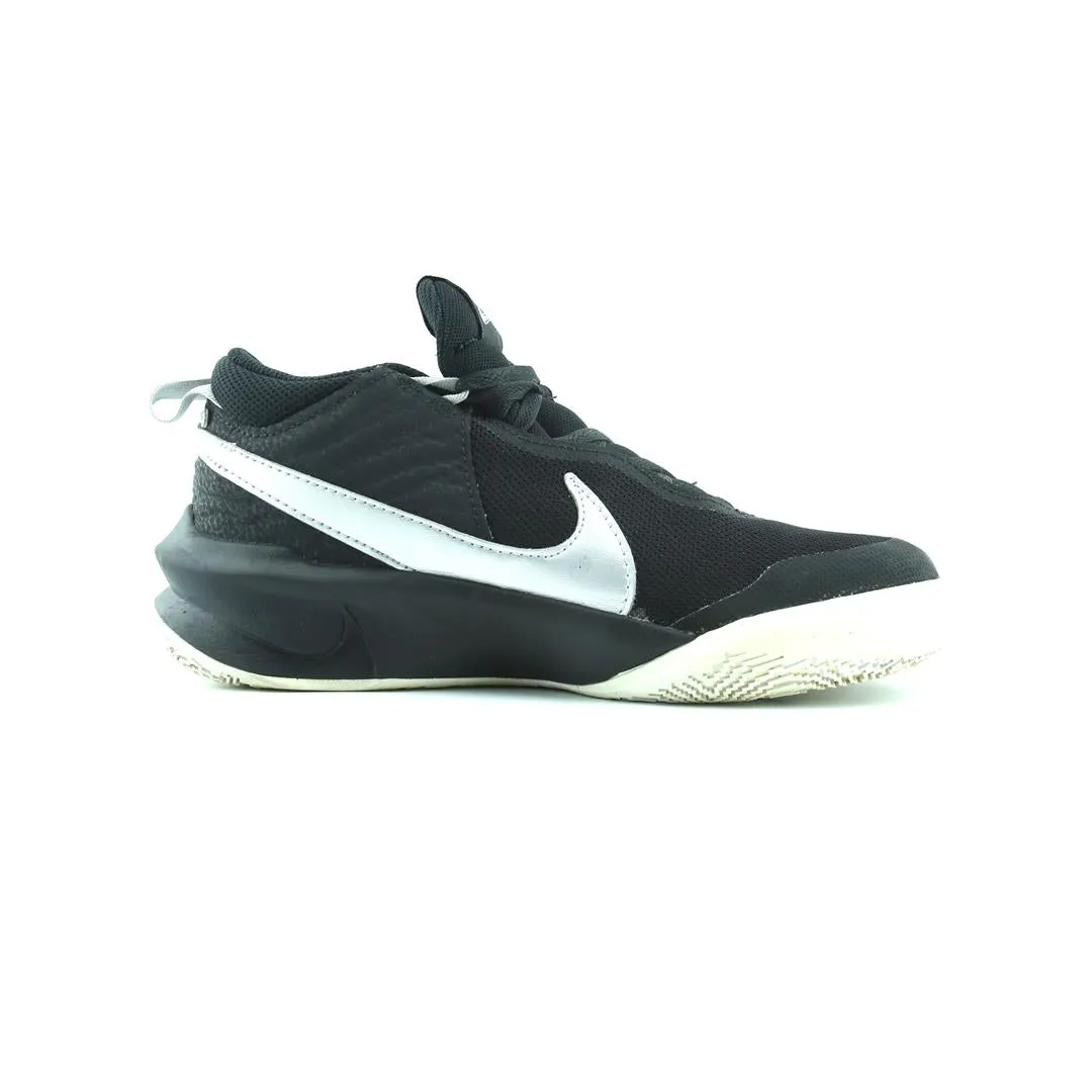 NIKE  TEAM HUSTLE D 10 stylish Nike trainer looks