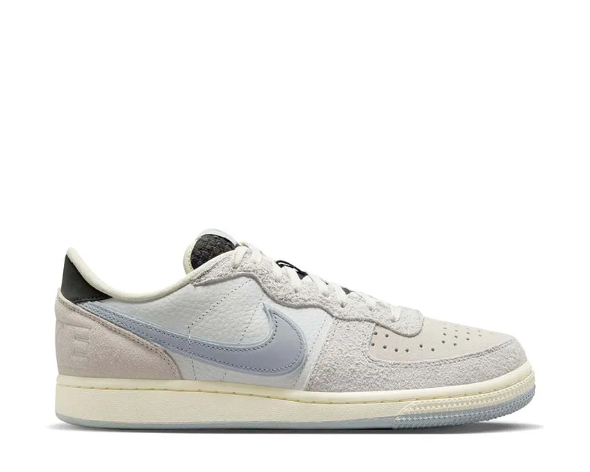 Nike Terminator Low Nike essential sneakers for sport and street