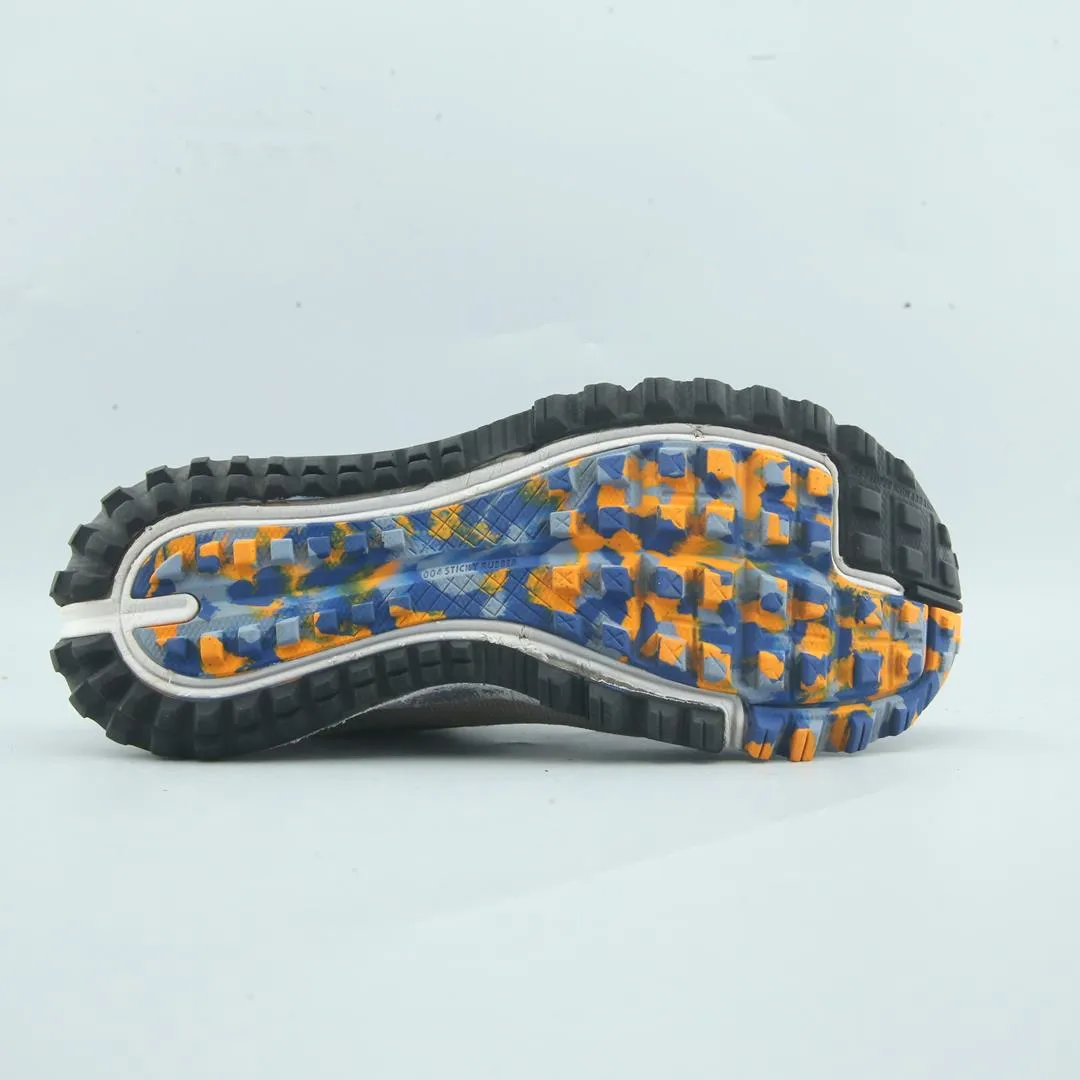 NIKE TERRA KIGER 4 Nike sneaker detail shots