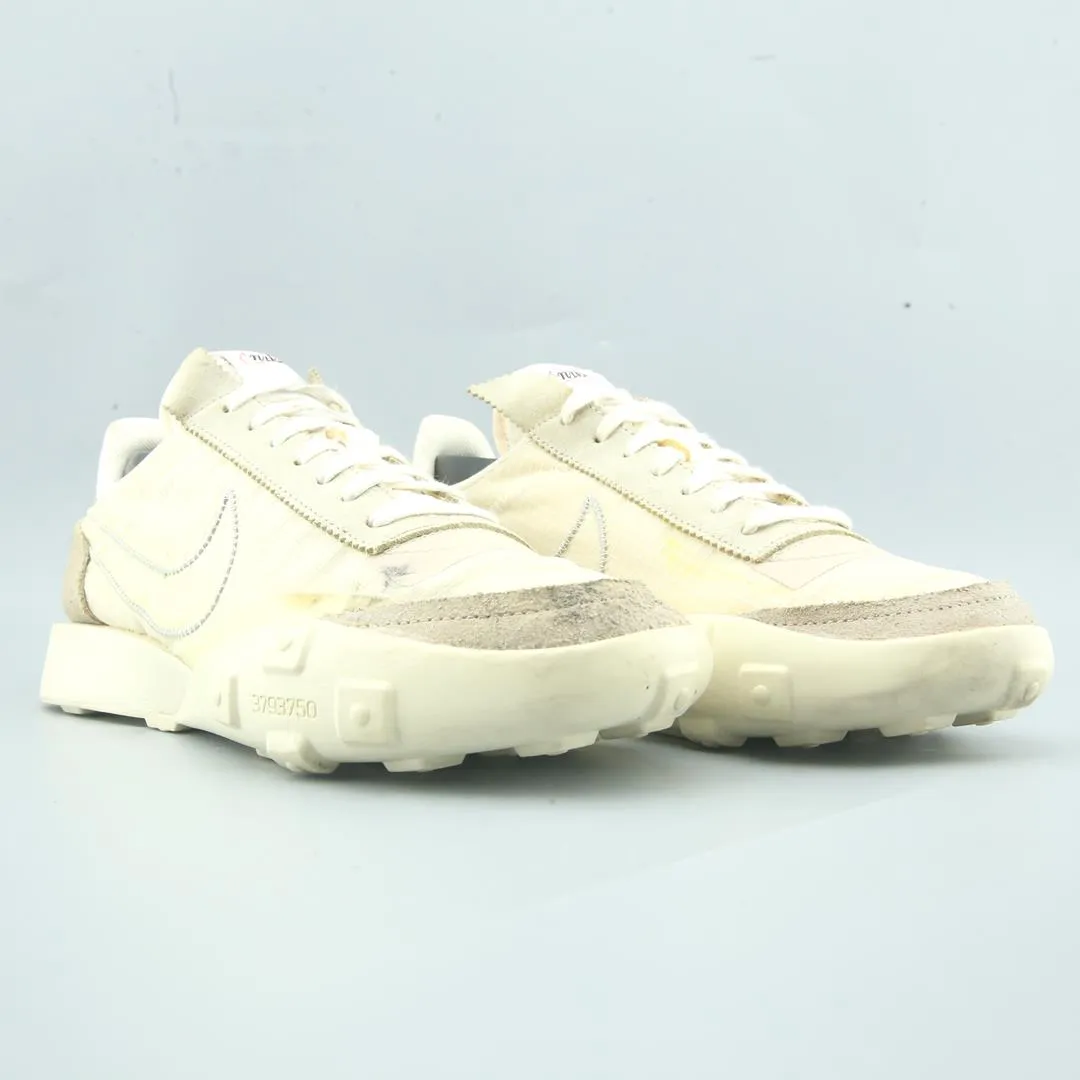 NIKE  WAFFLE RACER stylish Nike trainer looks