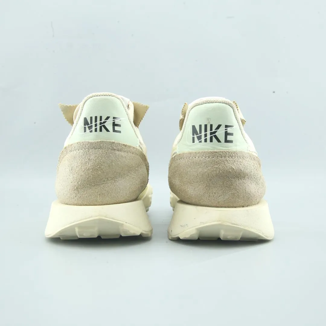 NIKE  WAFFLE RACER stylish Nike trainer looks