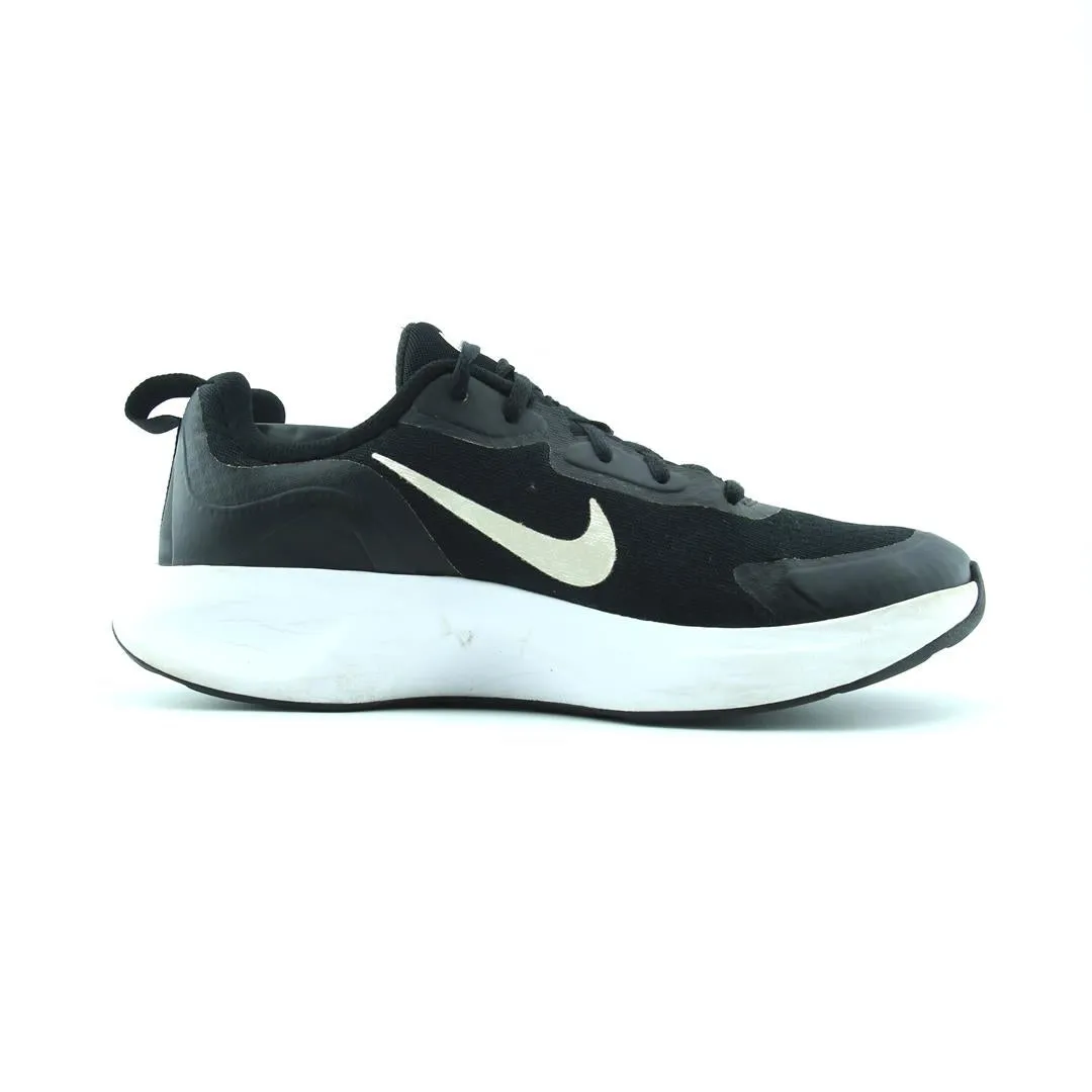 NIKE WEARALLDAY stylish Nike trainer looks