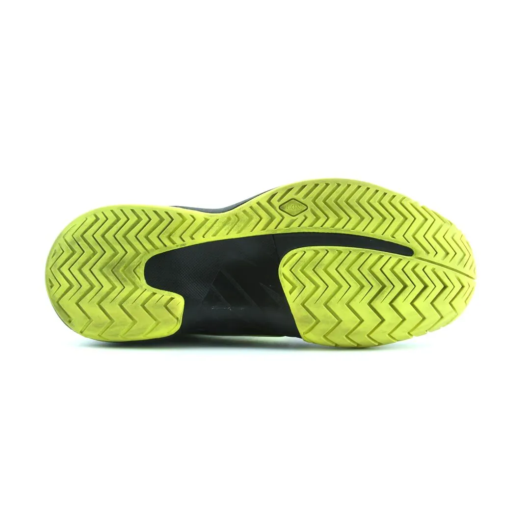 NIKE  ZOOM CAGE 2 stylish Nike trainer looks