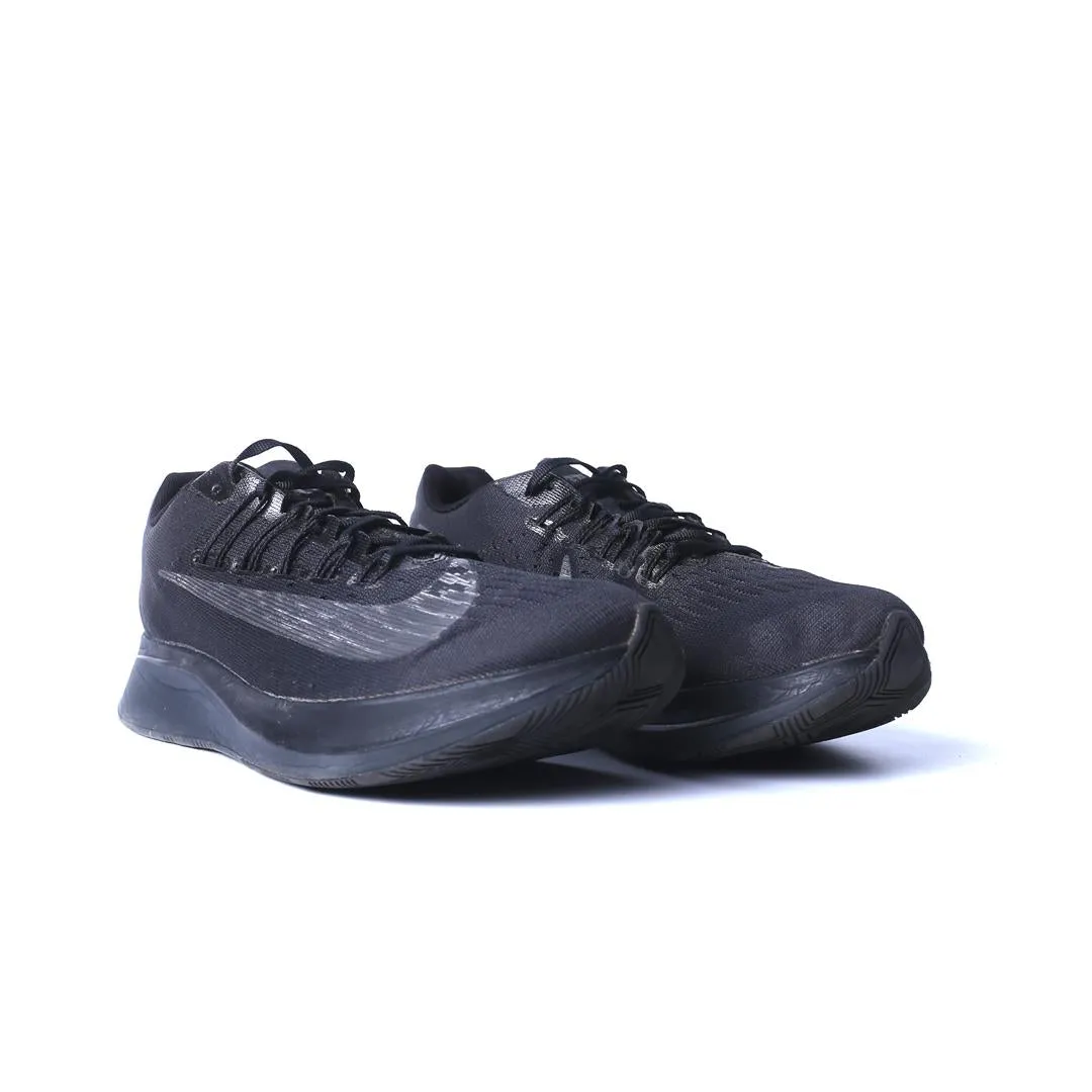 NIKE ZOOM FLY stylish Nike trainer looks