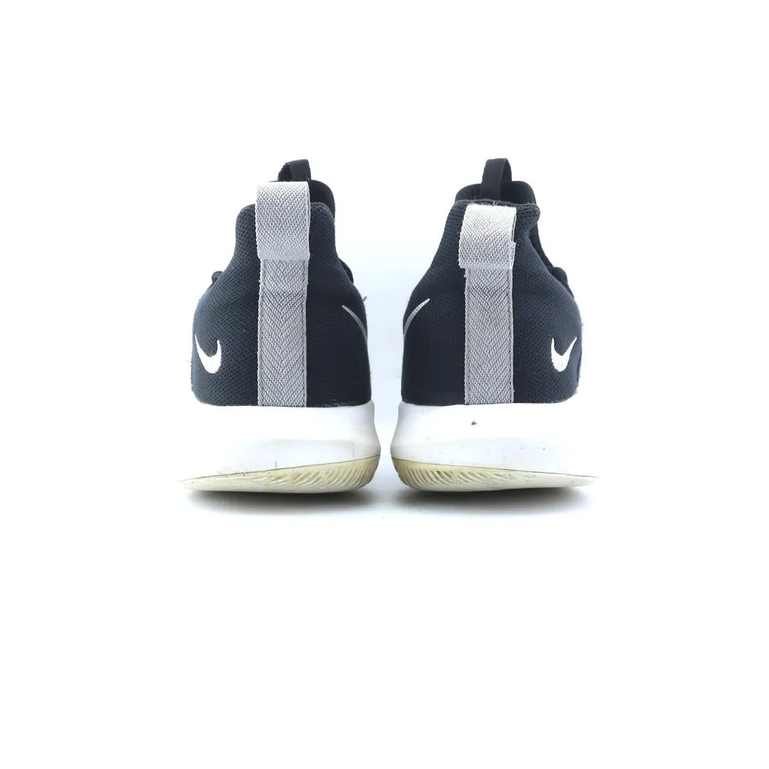 NIKE ZOOM SHIFT TB Nike casual shoe imagery