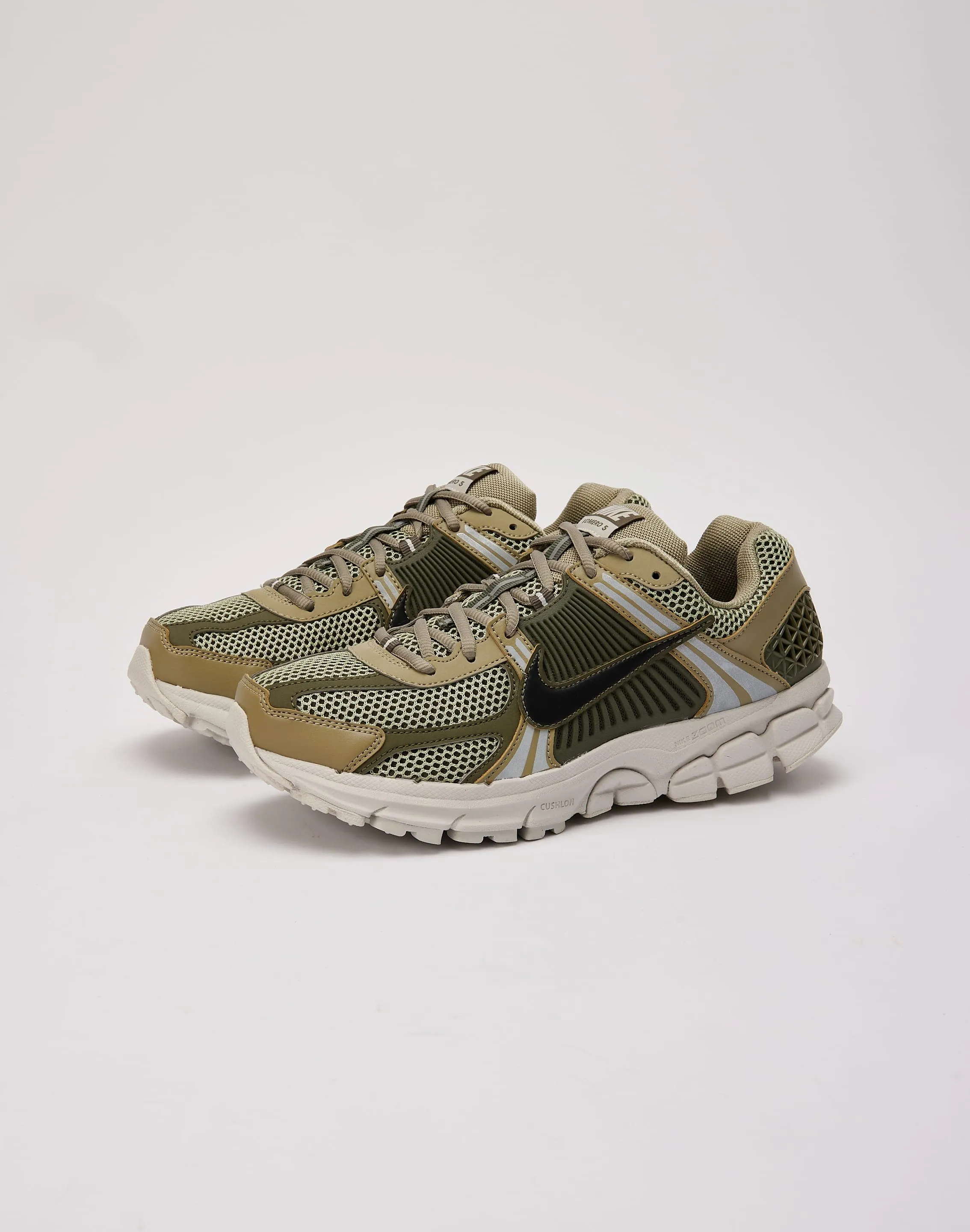 Nike Zoom Vomero 5 Comfort Trainers