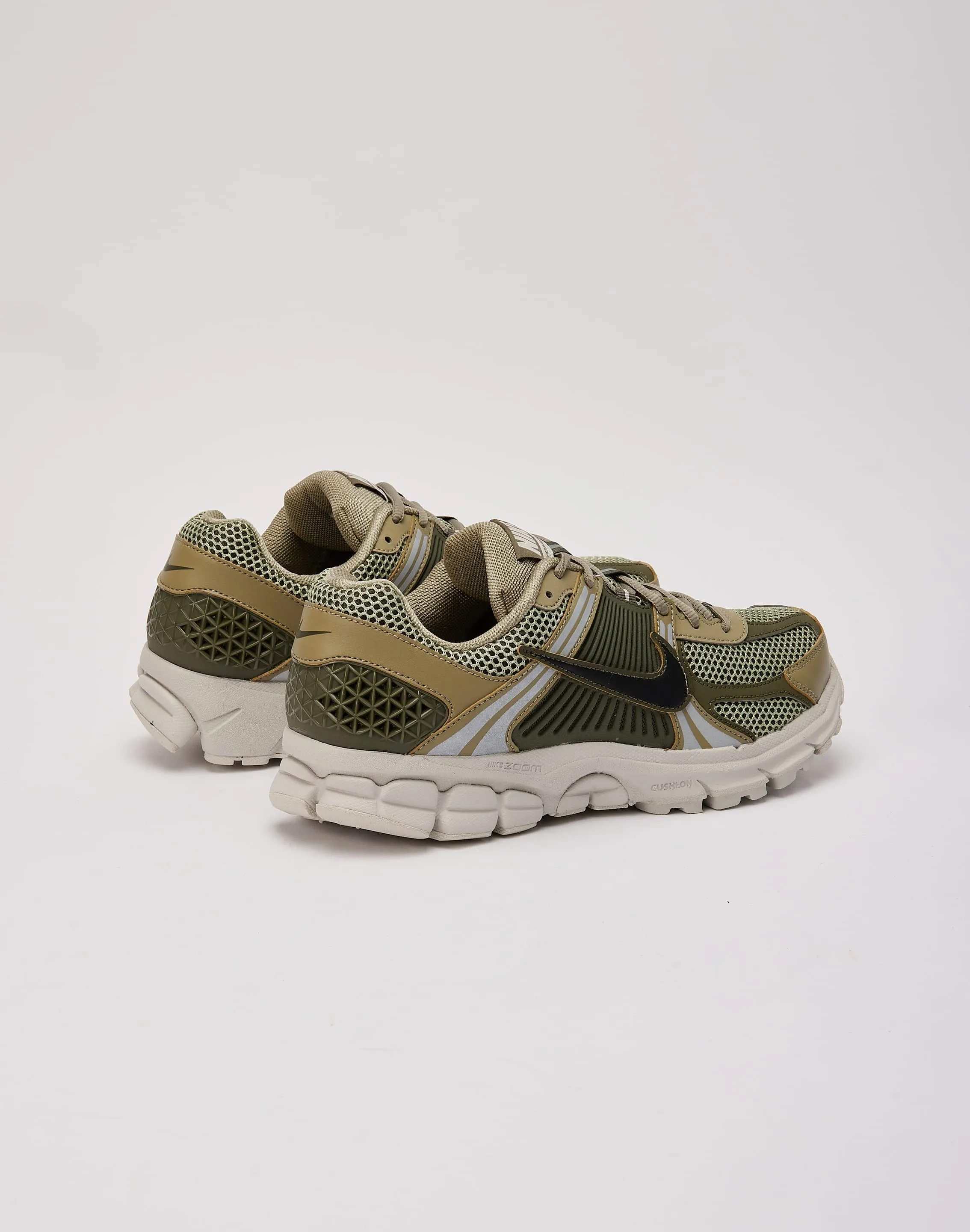 Nike Zoom Vomero 5 Comfort Trainers