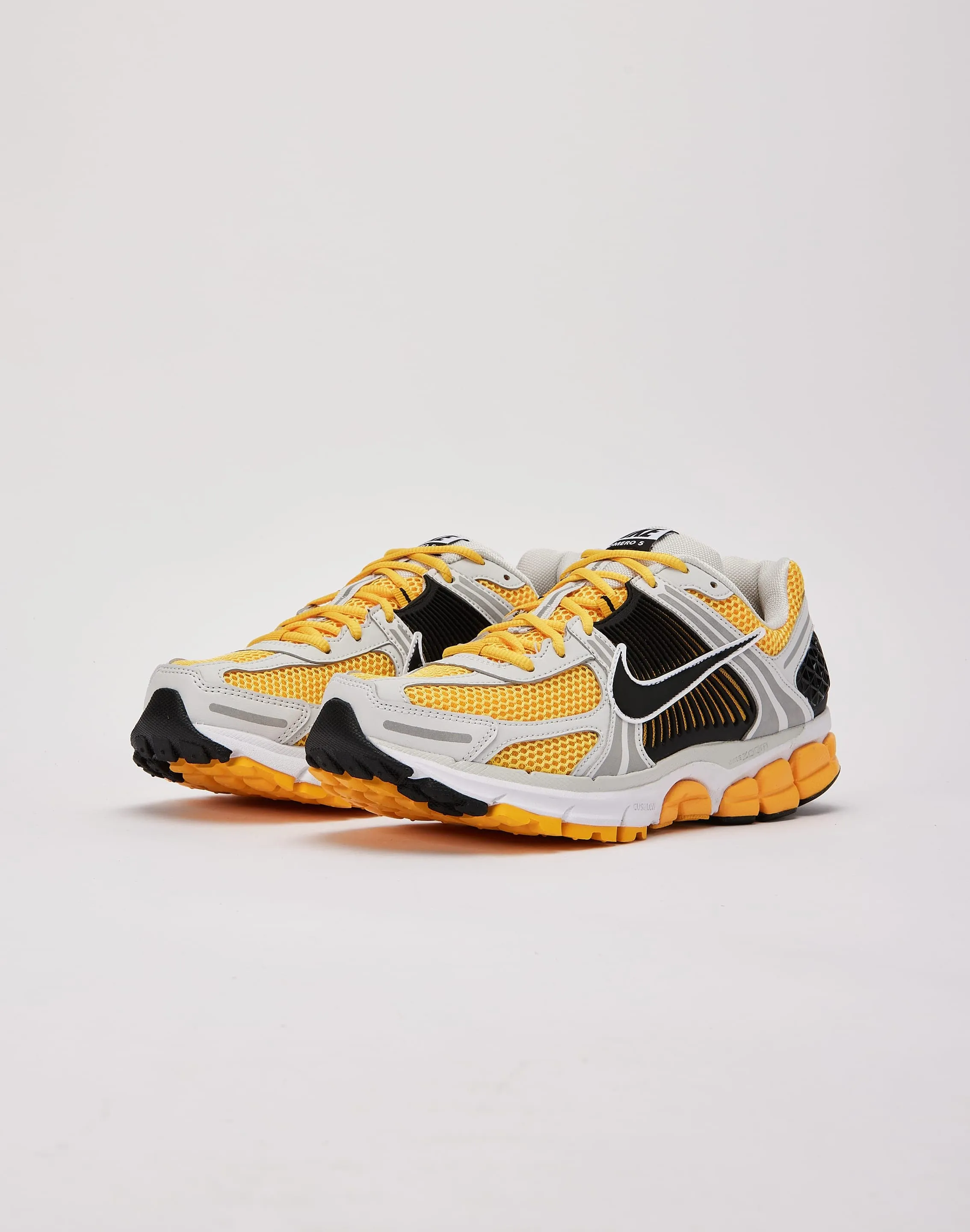Nike Zoom Vomero 5 Comfort Trainers