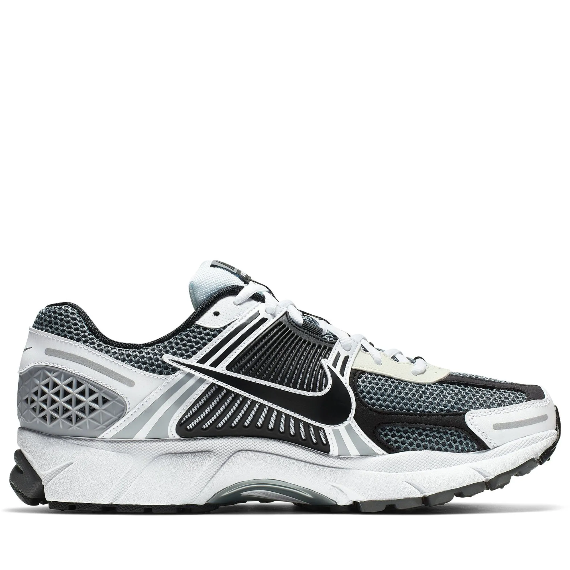 Nike Zoom Vomero 5 SE SP - Dark Grey/Black Nike signature shoe looks