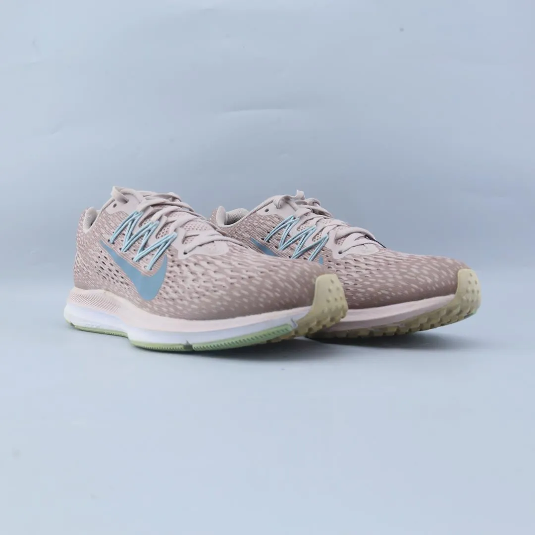 NIKE ZOOM WINFLO 5 stylish Nike trainer looks