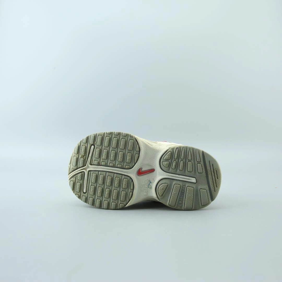 NIKE  ADVANTAGE RUNNER Nike athletic footwear visuals