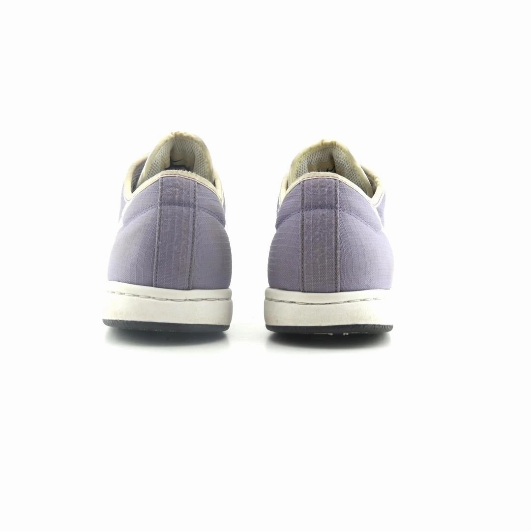 NIKE  AIR classic Nike shoe photos